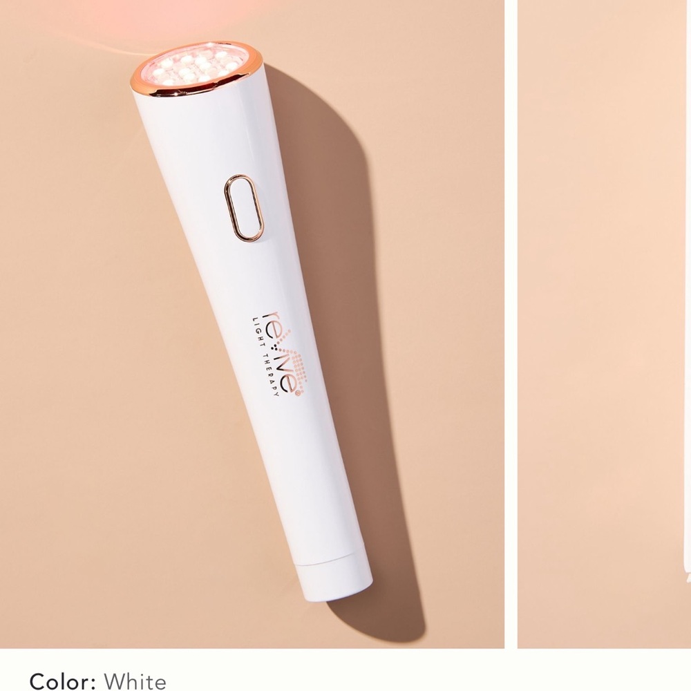reVive Light Therapy™ Lux Collection
Glò Device